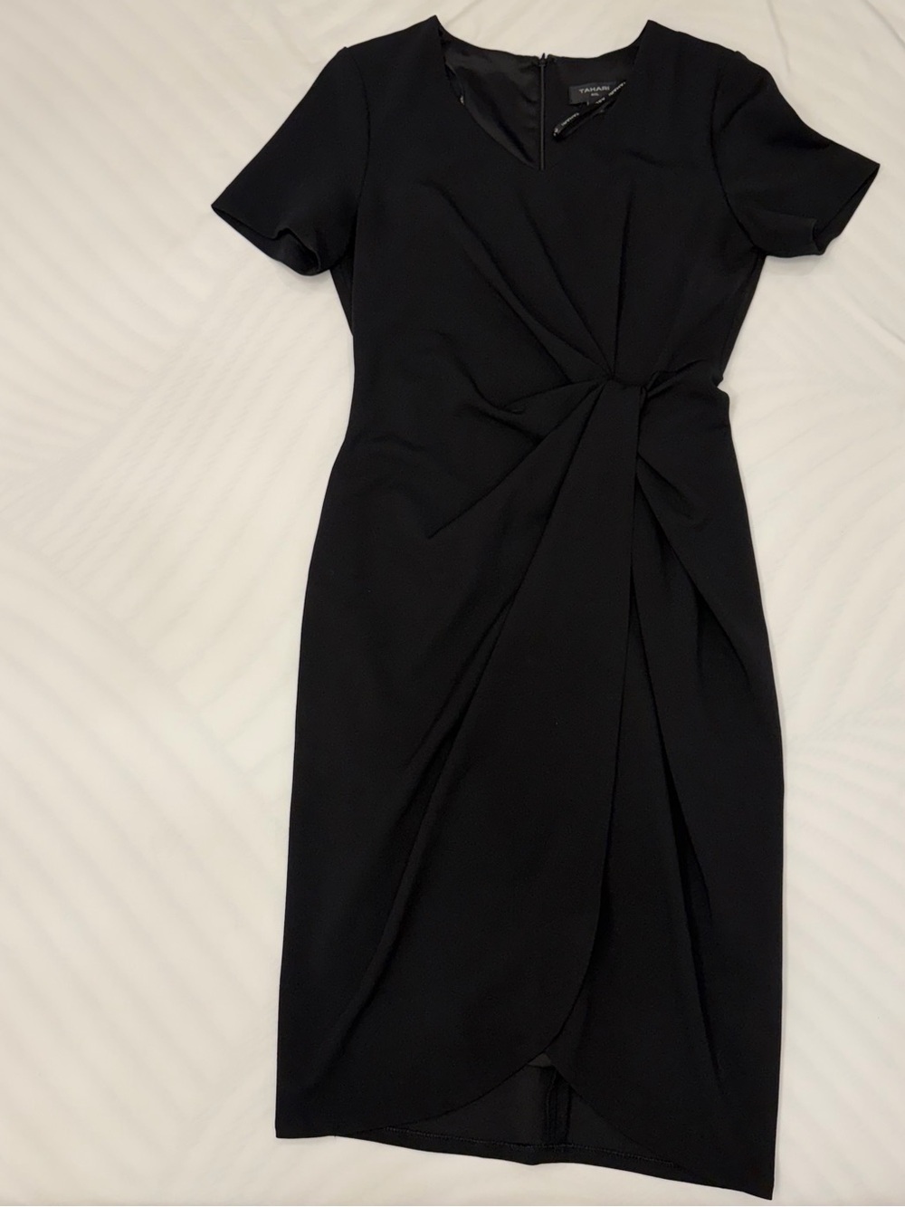 tahari asl black ruched knot midi dress